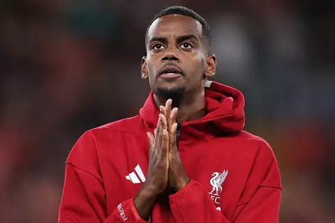  إيزاك يعلق على ظهوره الأول مع ليفربول